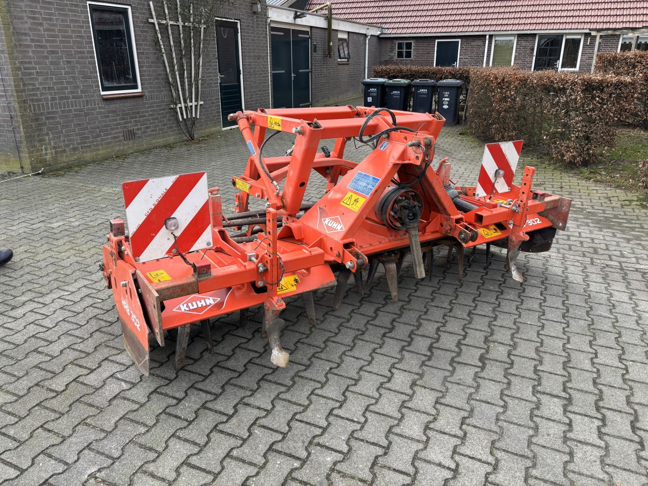 Kuhn HRB 302 D rotorkopeg met hydraulische hef bj 2014
