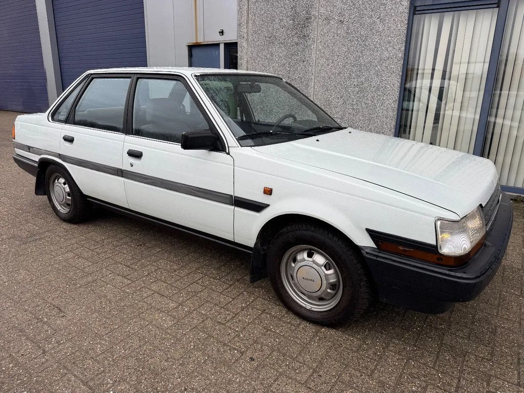 Toyota Carina II **BELGIAN ORIGINE-DIESEL-MINT CONDITION**
