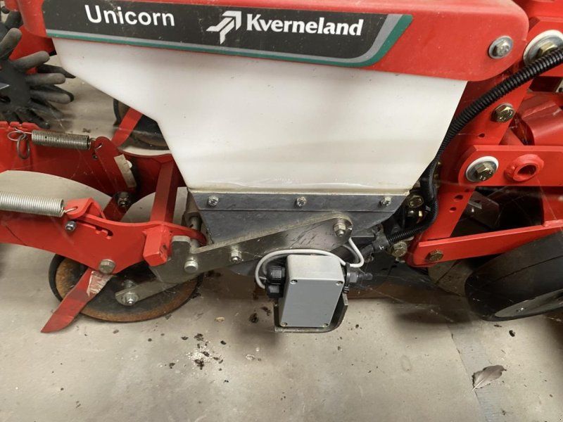 Kverneland UNICORN 18 RK PH  E-