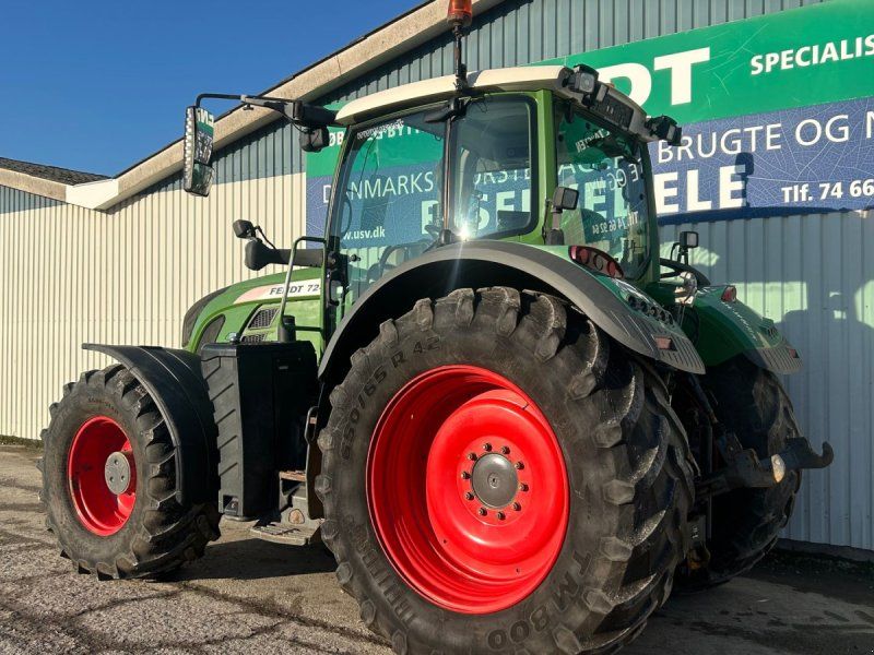 Fendt 724 Vario S4 Profi Plus