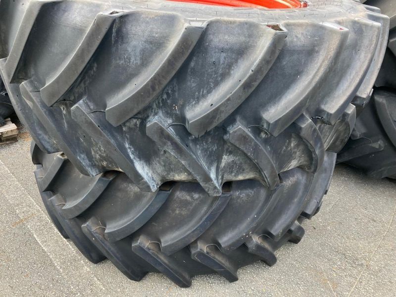 Claas 540/65R28 650/65R38 MITAS