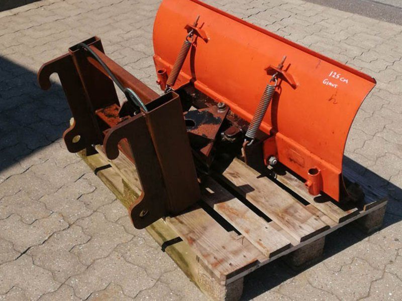 Brugt sneplov 125 cm. med Giant beslag