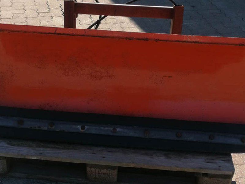 Brugt sneplov 125 cm. med Giant beslag