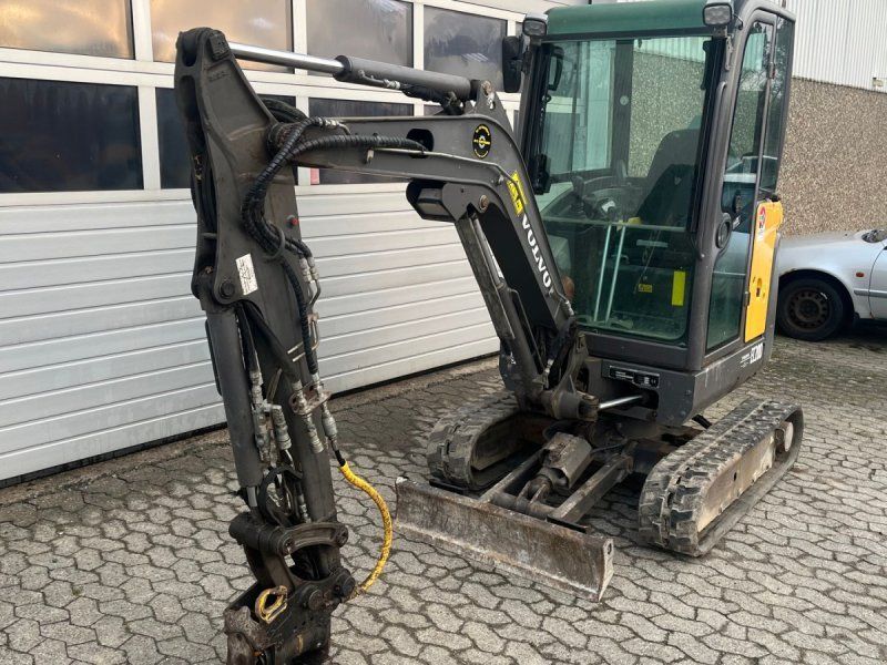 Volvo EC20D