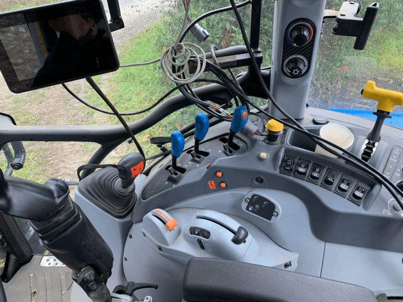 New Holland T5.110 ELECTRO COMMAND