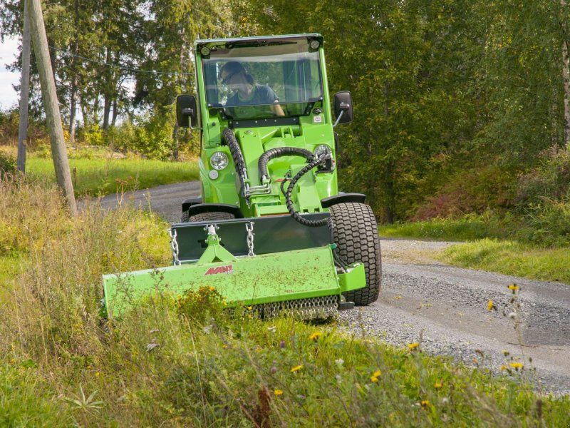 At Anbaugerät Schlegelmulcher