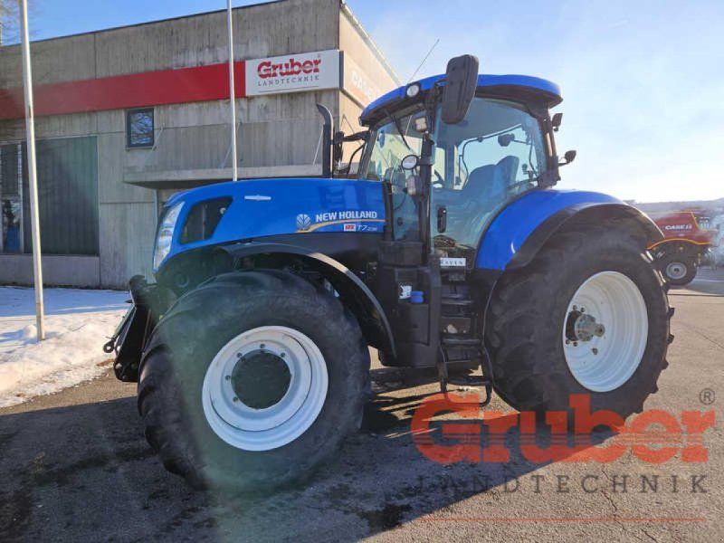 New Holland T 7.235