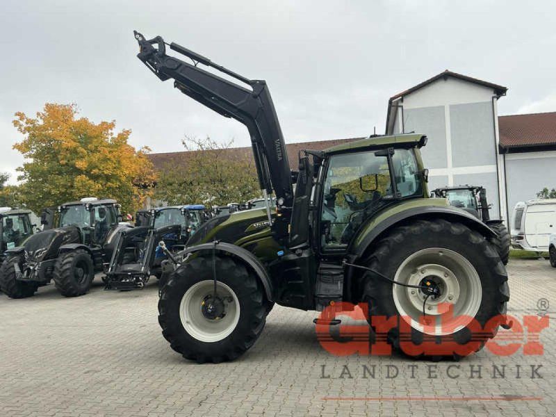 Valtra T 215 D