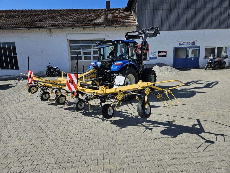 New Holland Proted 690