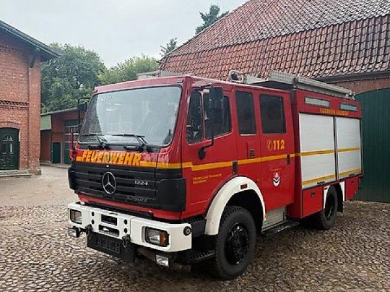 Mercedes-Benz 1224 AF TLF16 Feuerwehr Automatik Allrad pedition