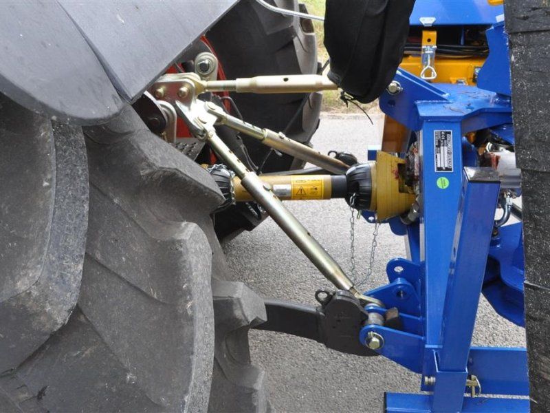 Bomford Kestrel Evo VFA 5.7m Power plus