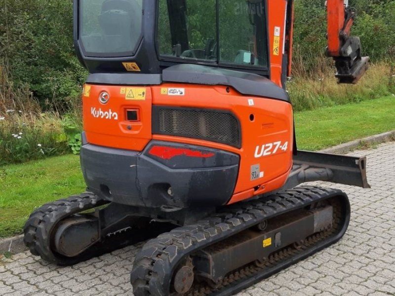 Kubota U27-4