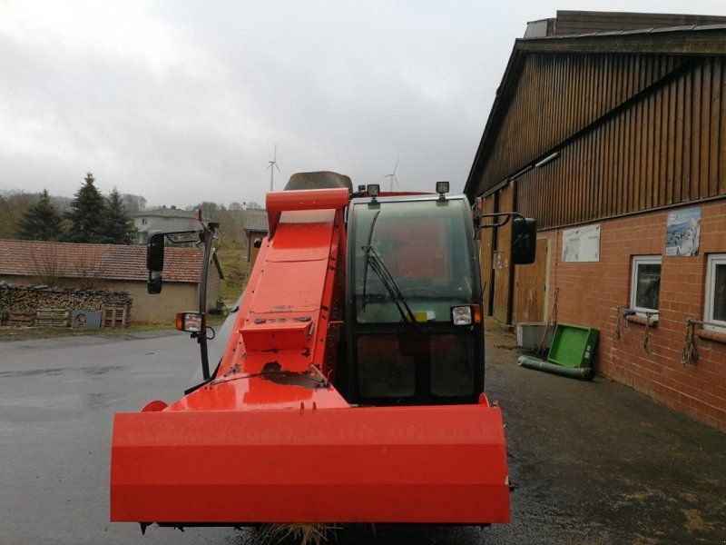 Kuhn SPV 12