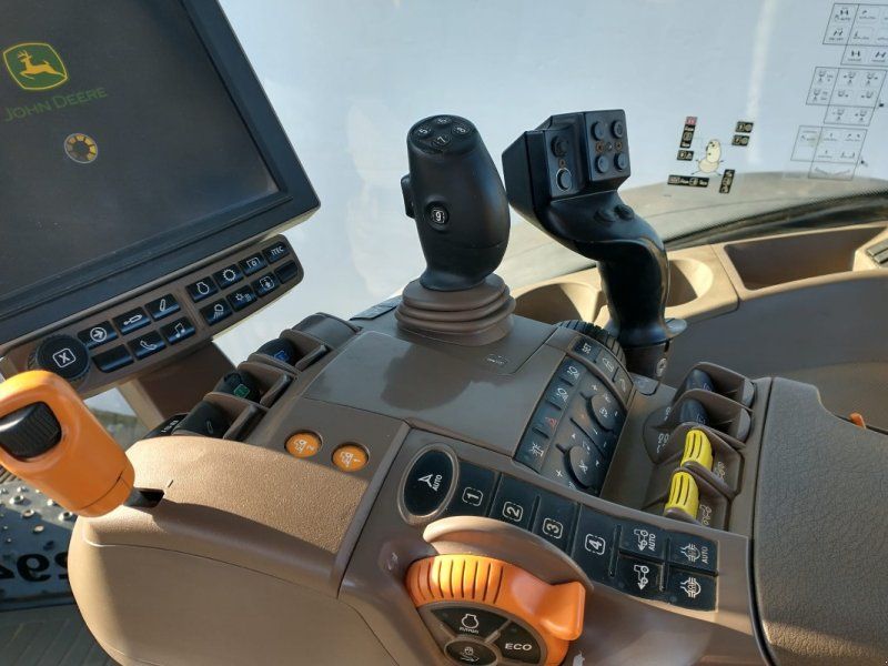 John Deere 7310R MY18