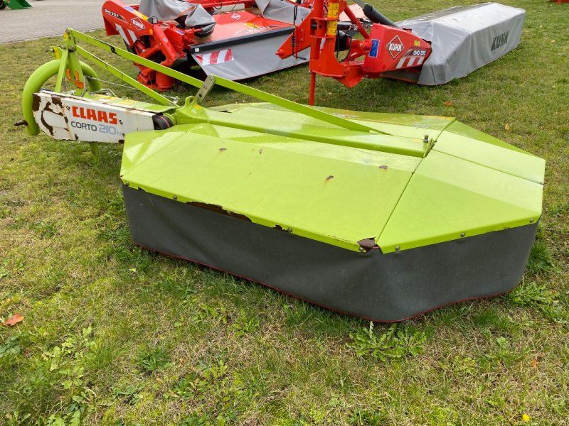 Claas Corto 210N