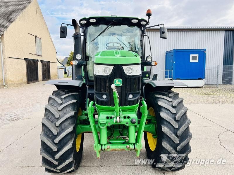 John Deere 6210R