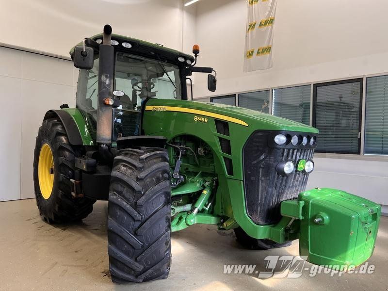 John Deere 8345R