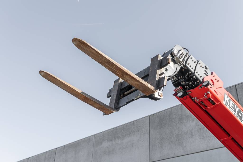 Manitou MRT 2150 Plus Privilege