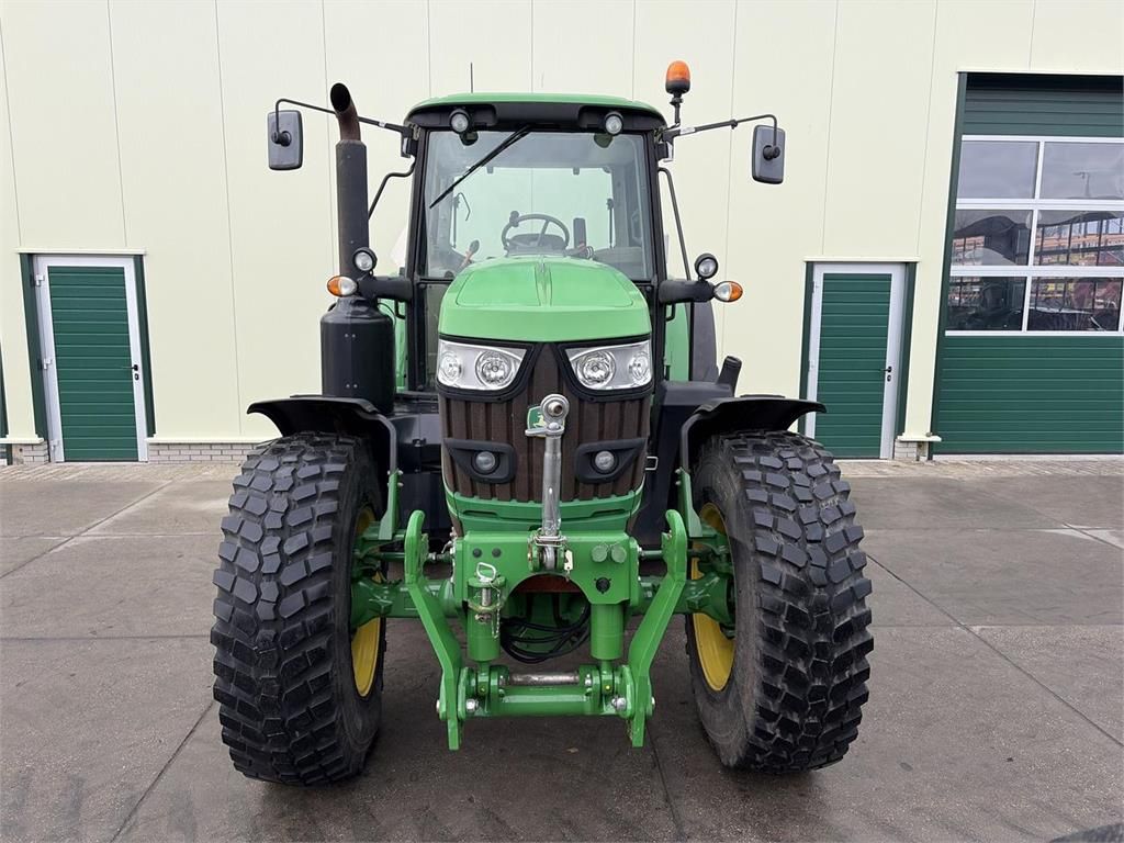 John Deere 6155M