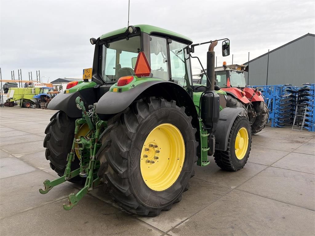 John Deere 6155M