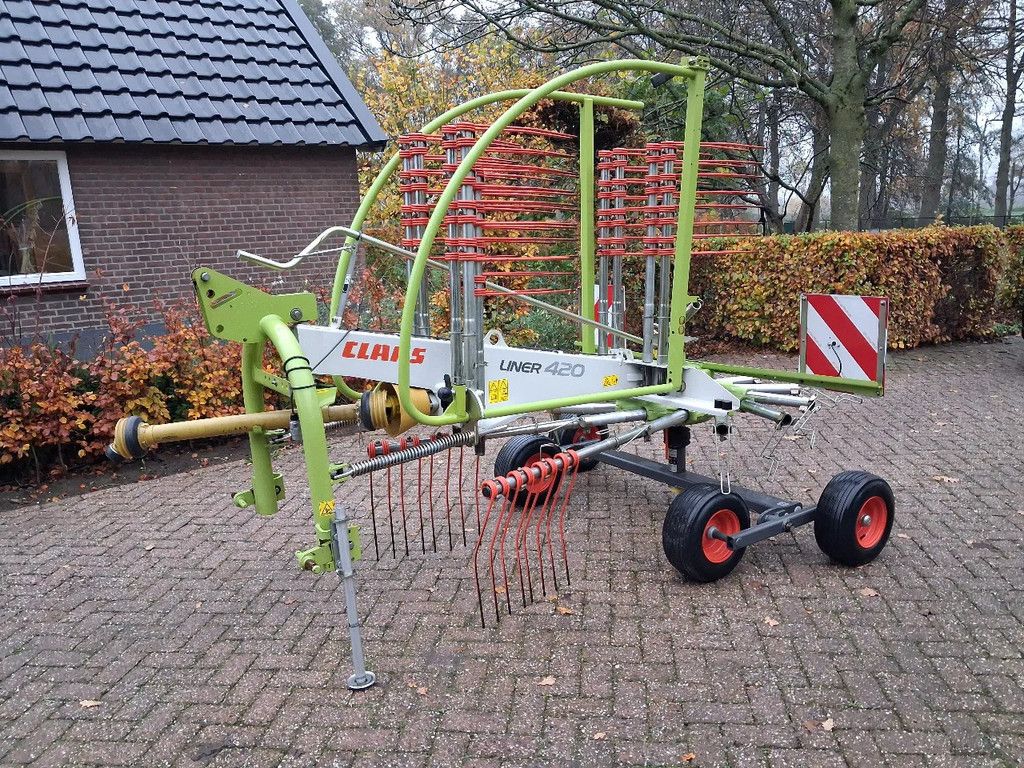 Claas Liner 420 hark