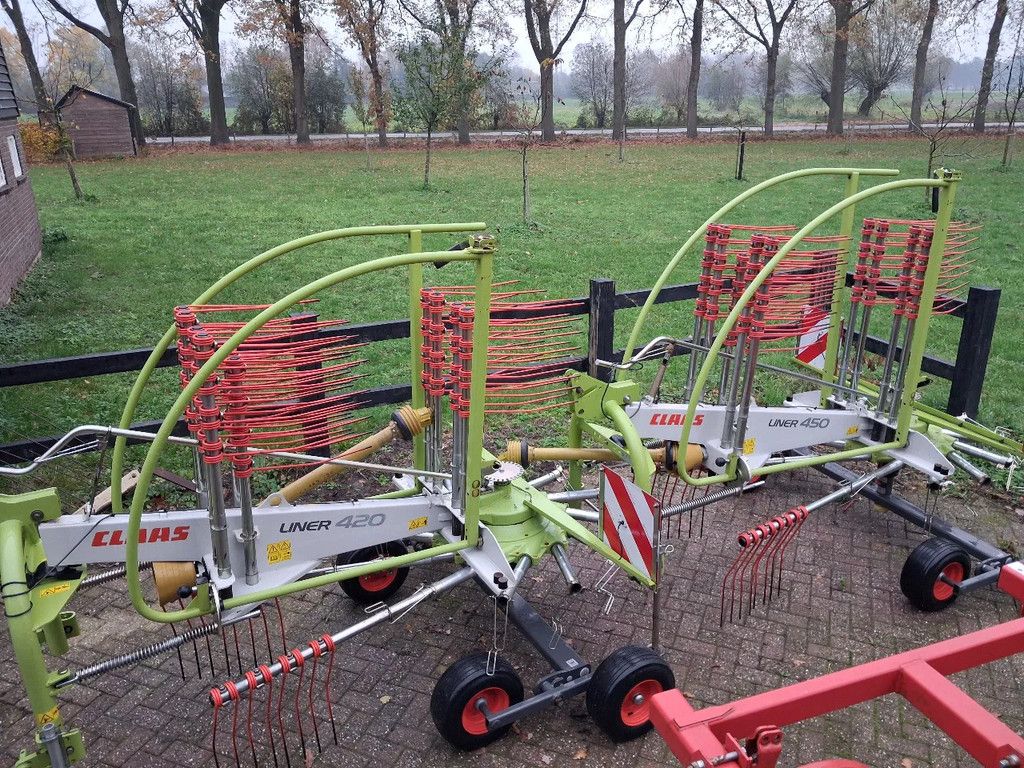 Claas Liner 420 hark