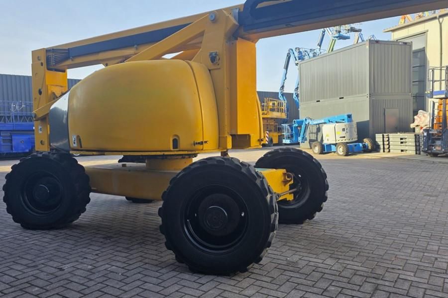 Haulotte HA260PX Diesel, 4x4x4 Drive, 25.6m Working Height,