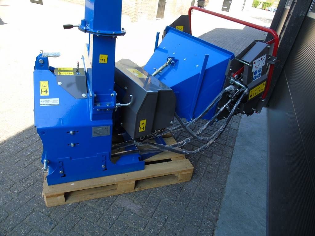 Houtversnipperaar BX 52R met hydraulische invoerro