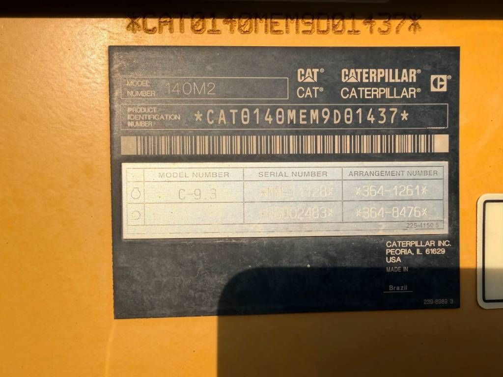 CAT 140M2