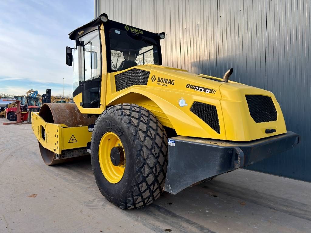 Bomag BW213D-5