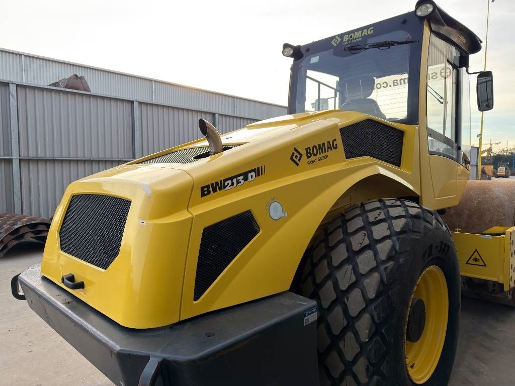 Bomag BW213D-5
