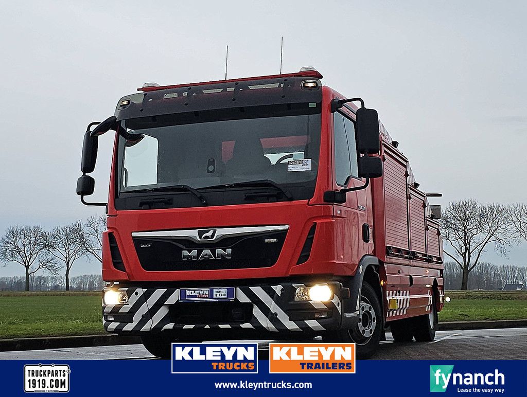 M.A.N. 8.220 TGL 8.8t bottie lift 8t