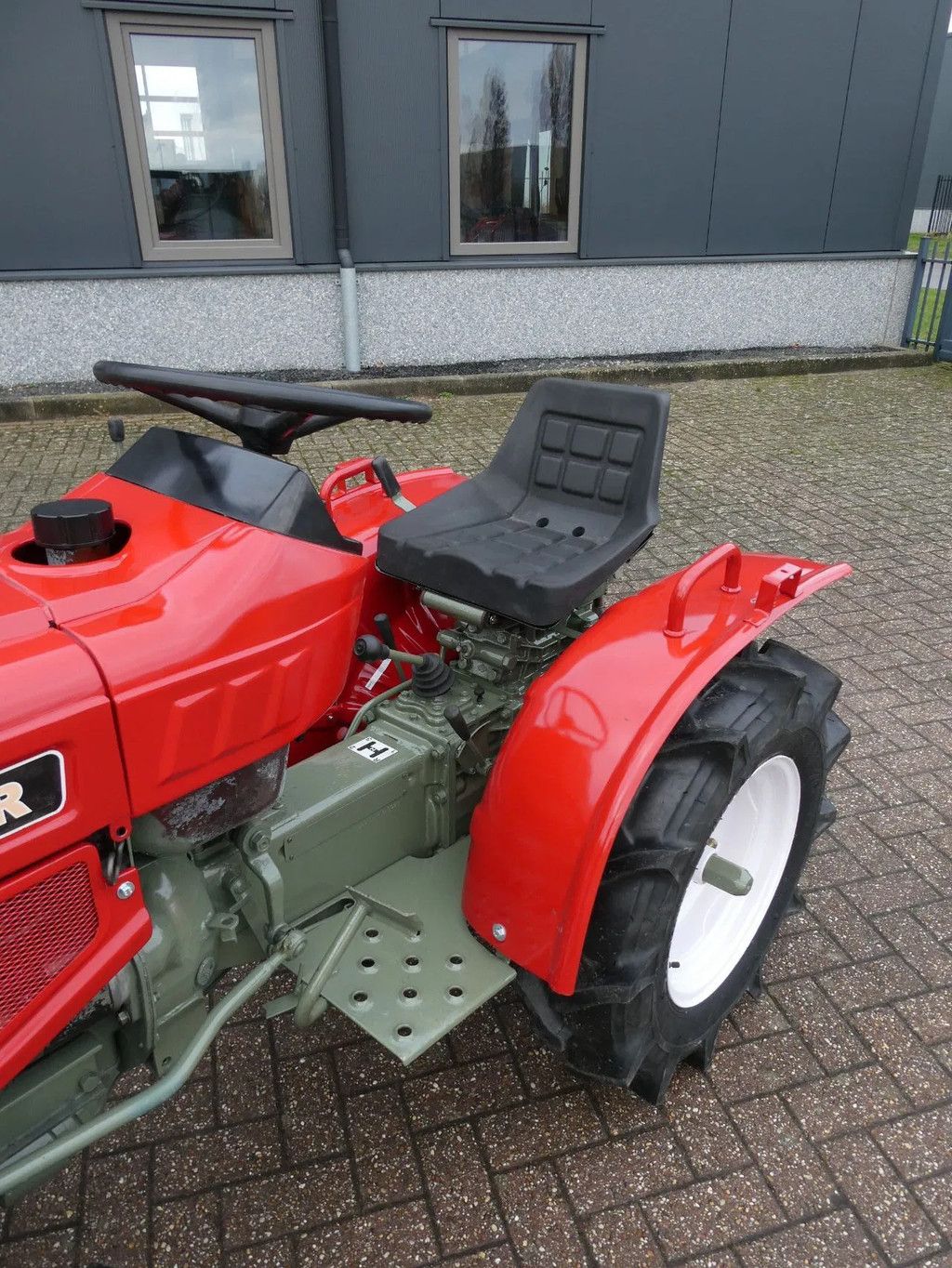 Yanmar YM1401 4wd / 331 Draaiuren / Geheel Klaargemaakt
