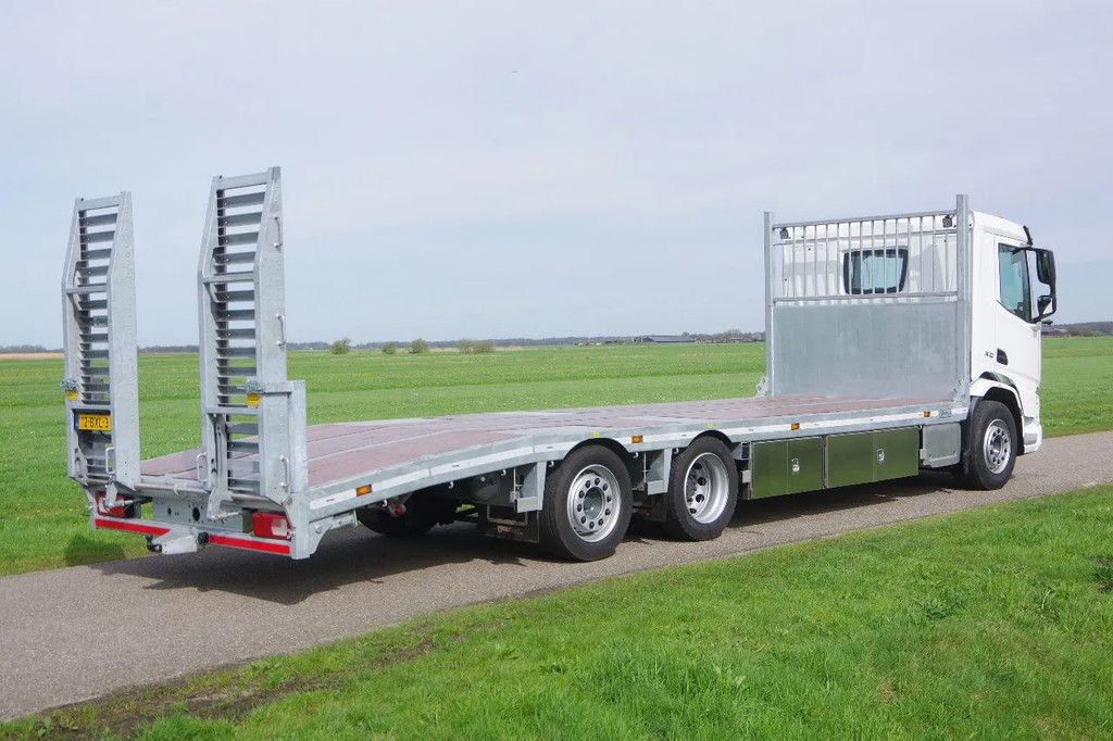 DAF 370 FAN Low deck oprijwagen 29-85 Veldhuizen