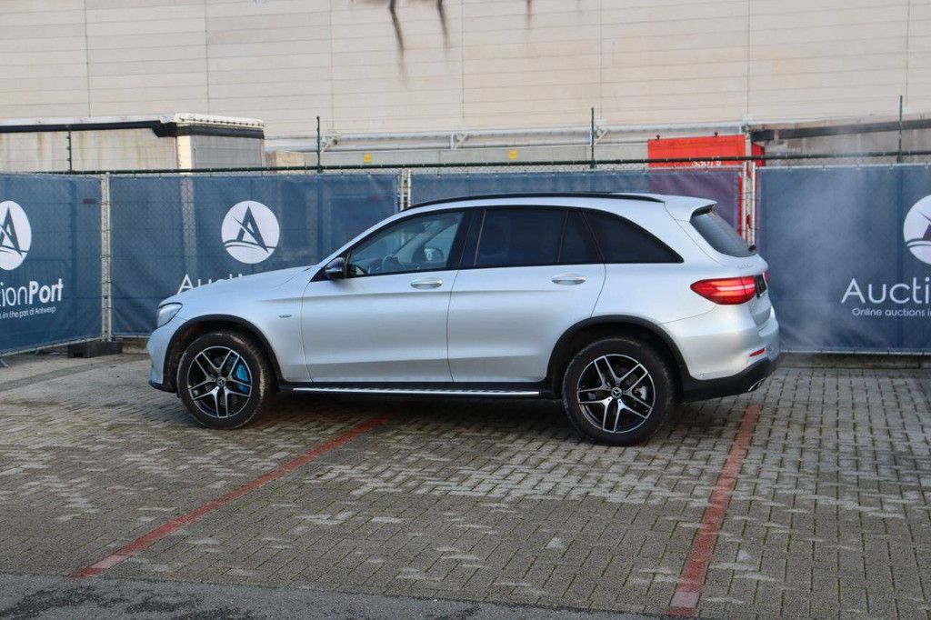 SUV Mercedes-Benz GLC Plug-in-Hybrid 211 PS 2017 (Margin)