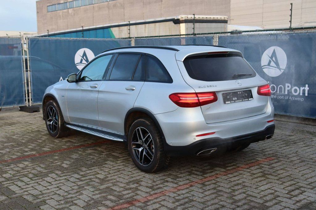 SUV Mercedes-Benz GLC Plug-in-Hybrid 211 PS 2017 (Margin)