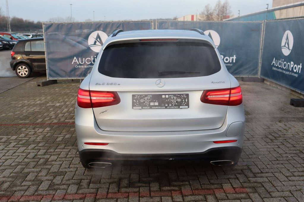 SUV Mercedes-Benz GLC Plug-in-Hybrid 211 PS 2017 (Margin)