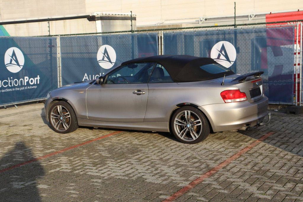 BMW 1 Cabriolet, Benzin, 143 PS, Baujahr 2010 (Margin)