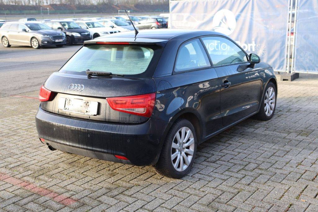 Passenger car Audi A1 Diesel 105 hp 2011 (Margin)
