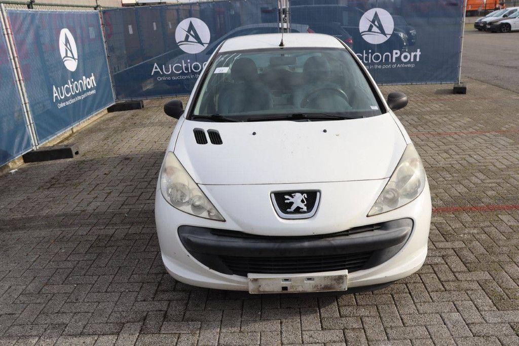 Passenger car Peugeot 206+ Diesel 68 hp 2012 (Margin)