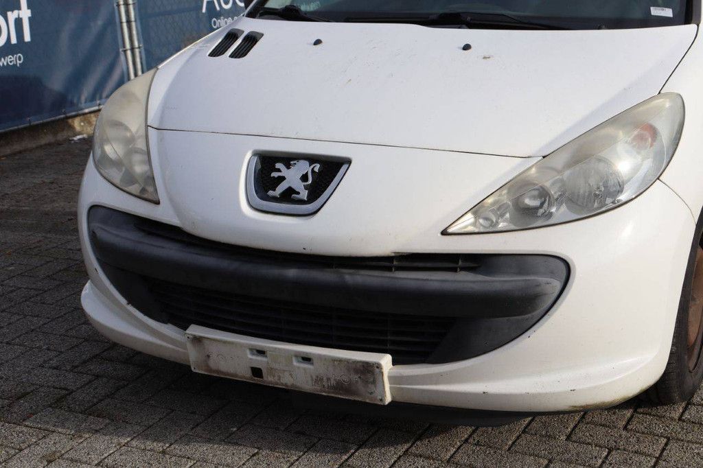 Passenger car Peugeot 206+ Diesel 68 hp 2012 (Margin)