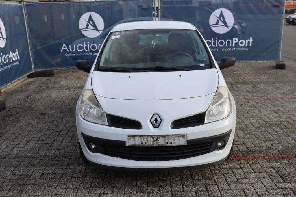 Renault Clio Pkw, Benzin, 75 PS, Baujahr 2008 (Margin)