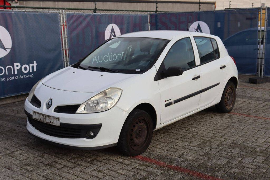 Renault Clio Pkw, Benzin, 75 PS, Baujahr 2008 (Margin)