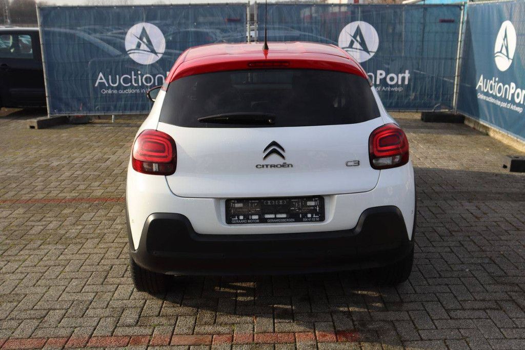 Passenger car Citroën C3 Petrol 110 hp 2017 (Margin)