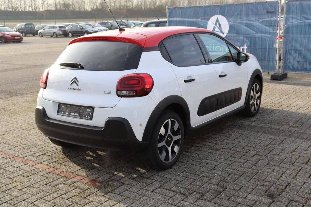 Passenger car Citroën C3 Petrol 110 hp 2017 (Margin)