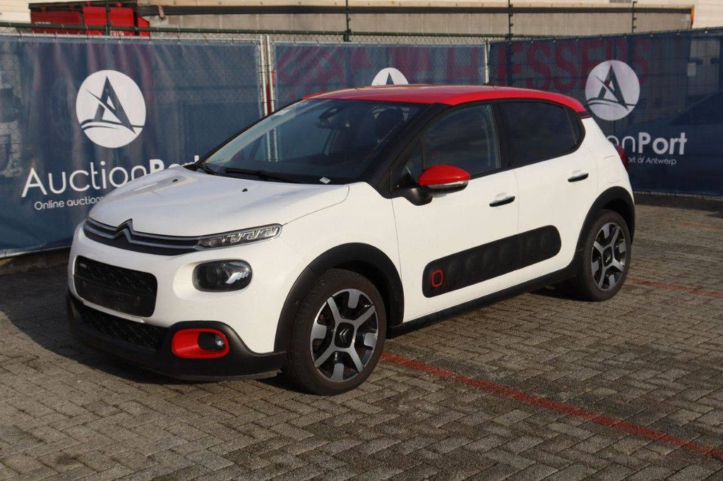 Passenger car Citroën C3 Petrol 110 hp 2017 (Margin)