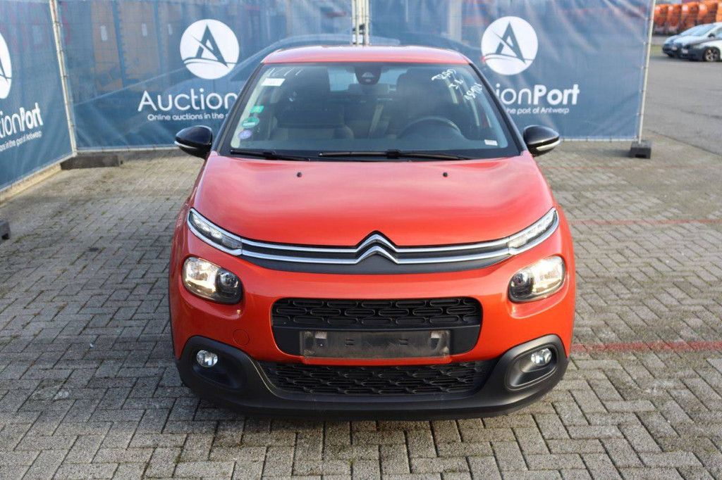 Pkw Citroën C3 Benzin 82 PS 2018 (Marge)