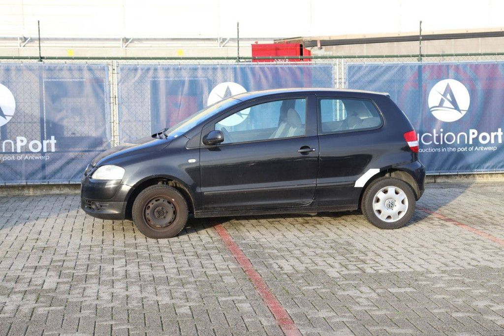 Pkw Volkswagen Fox Benzin 55 PS 2005 (Margin)
