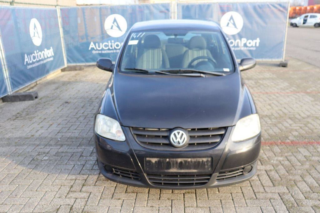 Pkw Volkswagen Fox Benzin 55 PS 2005 (Margin)