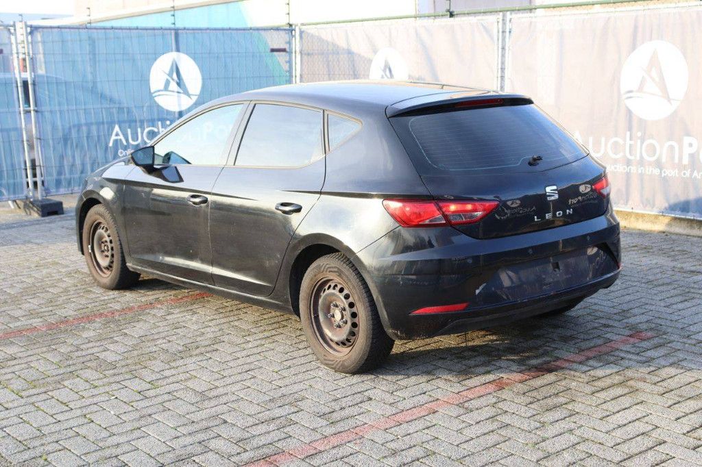 Seat Leon Benziner 85 PS Pkw 2018 (Marge)
